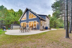 House (3 Bedrooms) | Interior - Waterfront Webster Cabin w/ Dock on Warner Lake! (Webster)