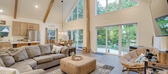 Waterfront Webster Cabin w/ Dock on Warner Lake!