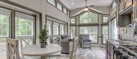 House (1 Bedroom) | Interior