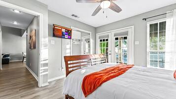 3 dormitorios, escritorio, tabla de planchar con plancha y wifi gratis