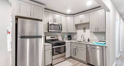 Atlanta Beltline Beauty Sleeps 20!