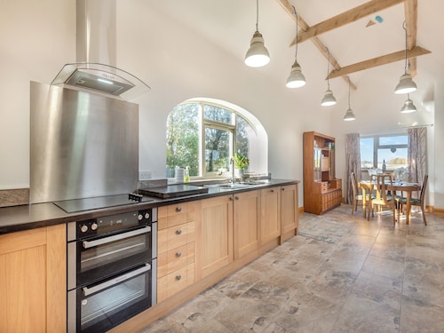 The Old Greenhouse - UK45328