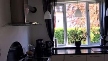 Refrigerador y microondas