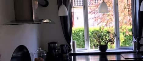 Shared fridge, microwave