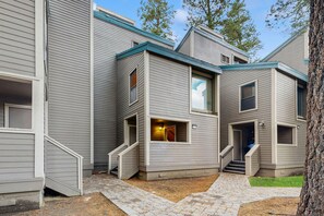 Exterior - Experience Tahoe from a first-class resort with private beach access & pools (South Lake Tahoe)