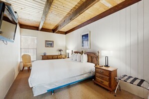 2 soverom, strykejern/-brett, wi-fi og sengetøy