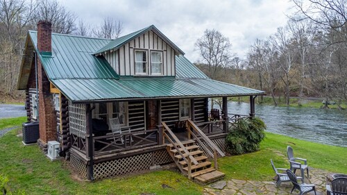 Brown Trout Cabin, Perfect for Anglers w/700ft of S. Holston River Frontage