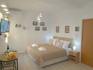 City Studio | Iron/ironing board, free WiFi - Bella Corfiotina By CorfuEscapes (Corfu)