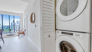 Apartment | Laundry