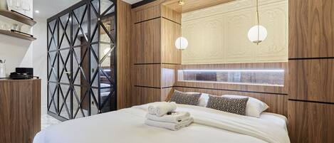 Classic Apartment (Pelican 4) | 1 bedroom, free WiFi, bed sheets