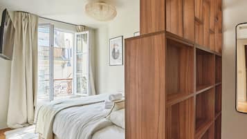 Apartamento clásico (Albert Thomas 10) | 1 dormitorio, wifi gratis, ropa de cama