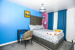 Iron/ironing board, free WiFi, bed sheets - Surebillionaire Homes Studio in London 1 (London)