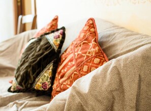 Interior detail - Artists' House (Venezia)