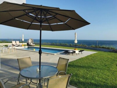 Ocean Breeze Cove - Adults Only - Luxury Retreat