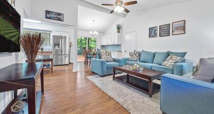 Cozy 3BR/2BA Ranch Style Home Near Avalon and Downtown Alpharetta