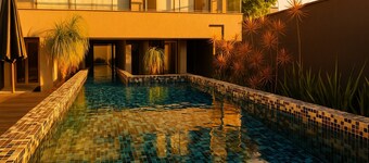 Elegance Suites Quatá