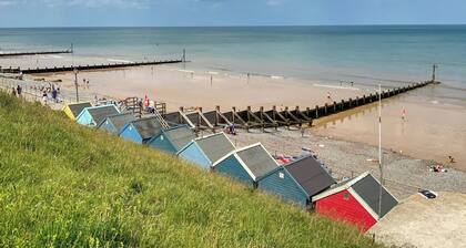 2 bedroom accommodation in Sheringham
