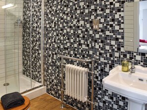 Towels - 2 bedroom accommodation in Sheringham (Sheringham)