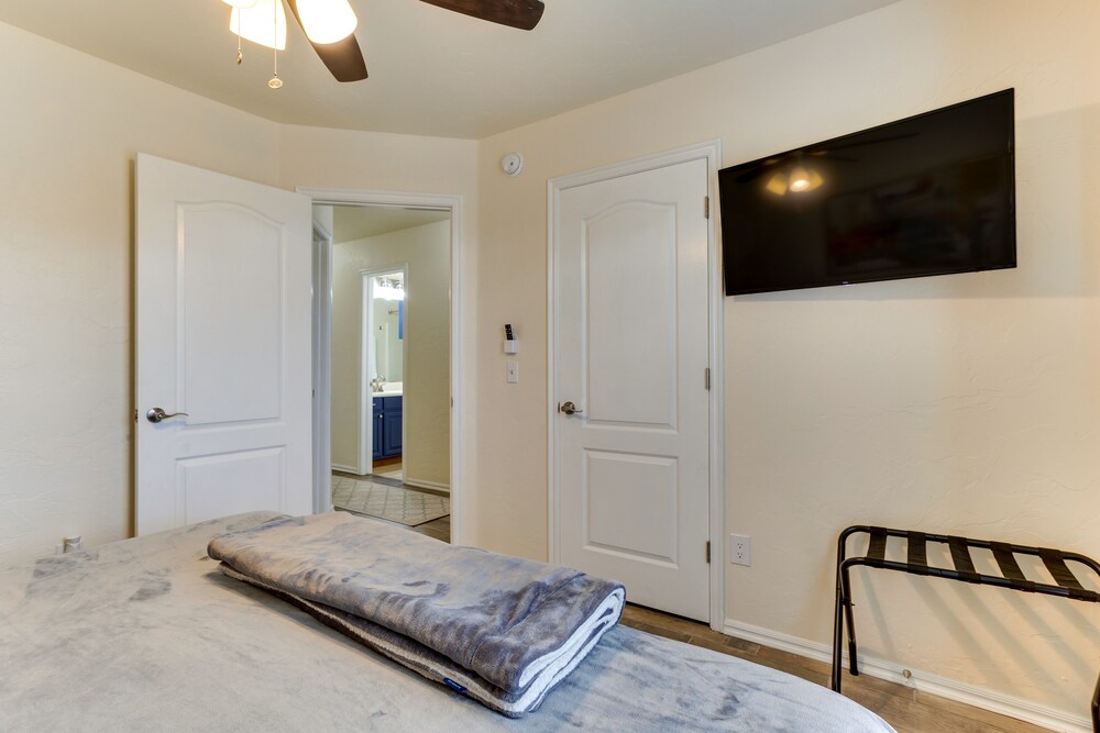 Updated Norman Home 1 Mi to Oklahoma University! Norman Vrbo
