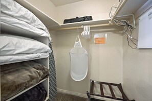 Interior - Southern Utah Townhome with pool and hot tub! (Kanab)