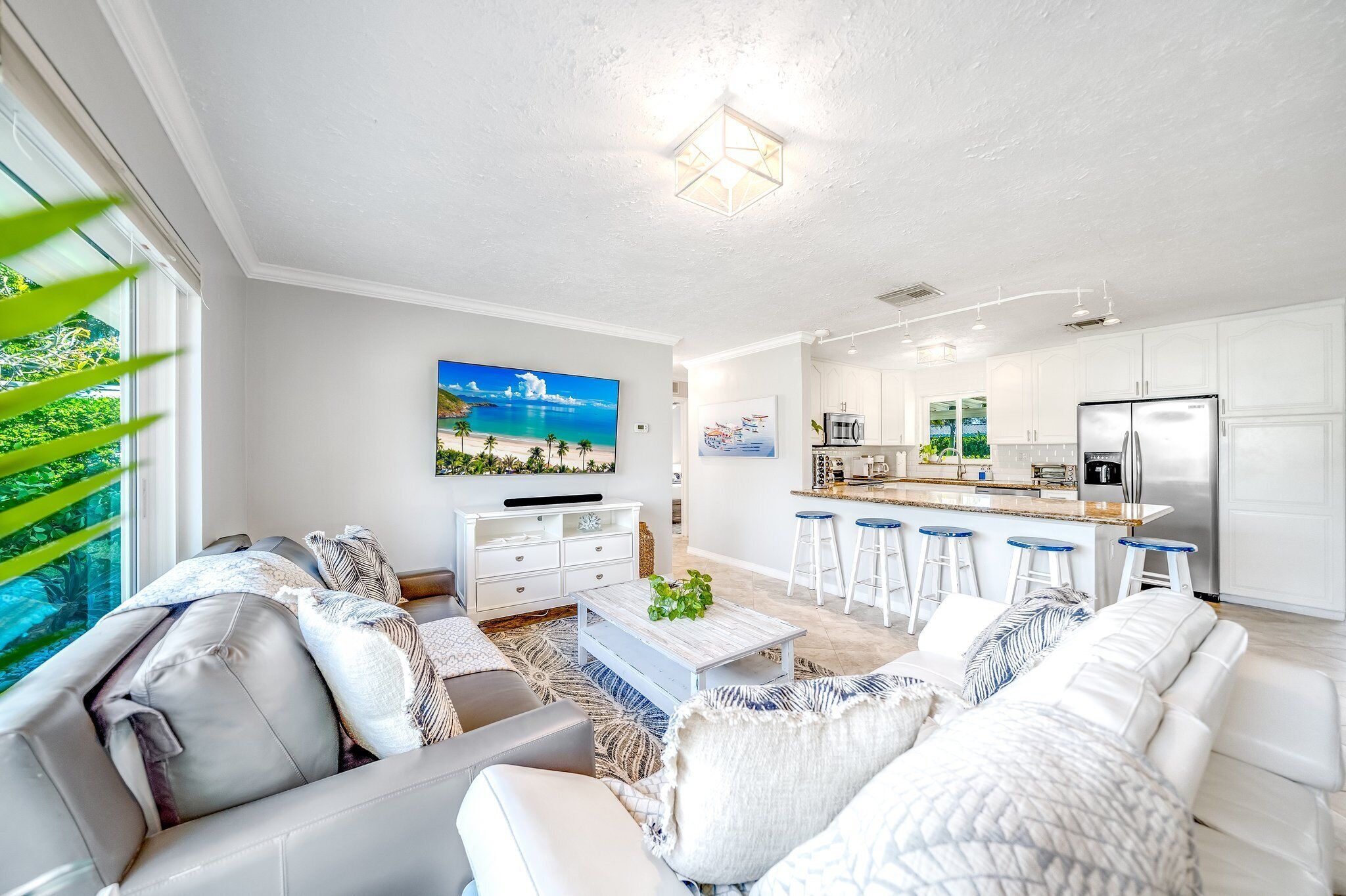 TV, table football, stereo