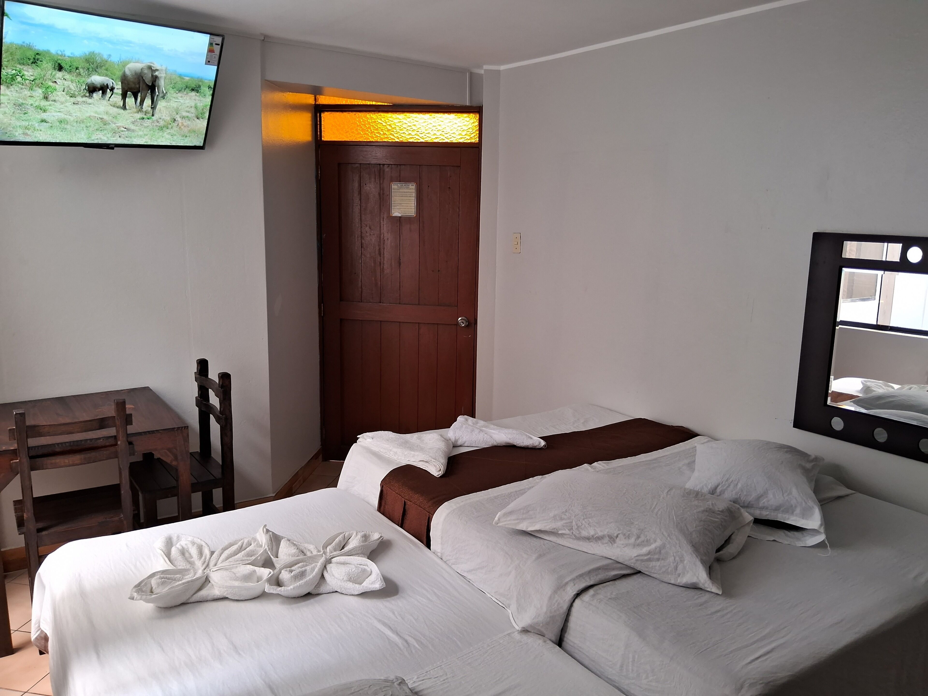 Photo - Hotel Las Artes Inn