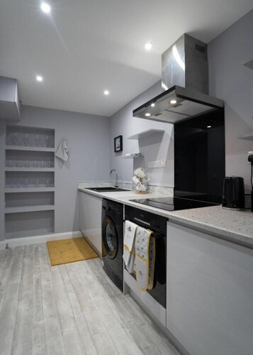 Indigo Apartment - Beautiful 1-bed in Ballycastle