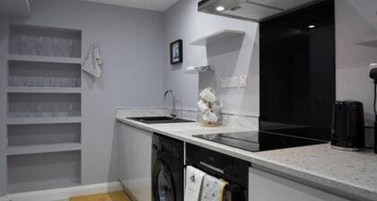 Indigo Apartment - Beautiful 1-bed in Ballycastle