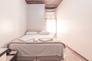Standard-Zweibettzimmer | Kostenloses WLAN, Bettwäsche