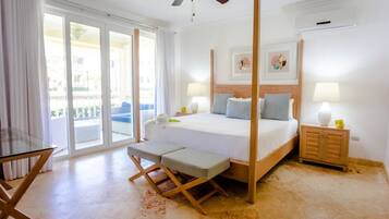 3 bedrooms, iron/ironing board, travel crib, free WiFi