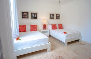 2 Schlafzimmer, Bügeleisen/Bügelbrett, Reisekinderbett, kostenloses WLAN