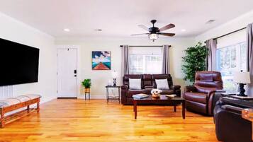 TV connectée, jeux vidéo, livres, chaßne hi-fi