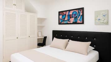 Blackout curtains, free WiFi, bed sheets