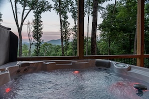 Bain à remous extérieur