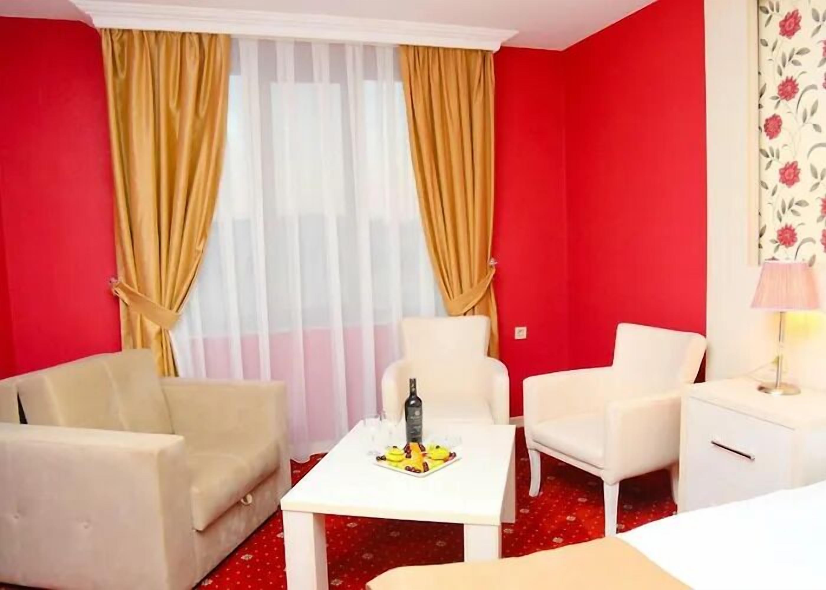 Photo - Lara Hotel and Spa