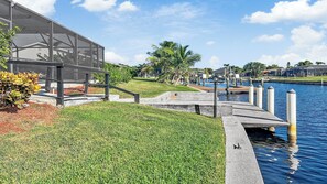 Property grounds - Belle Paradise, heated Pool boating, Oasis of calm (Cape Coral)