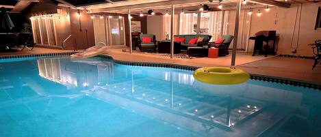 室外泳池、暖水池