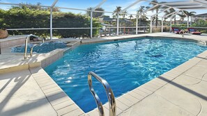 Piscine extérieure, piscine chauffée