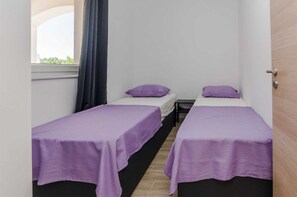 2 habitaciones, wifi gratis y ropa de cama