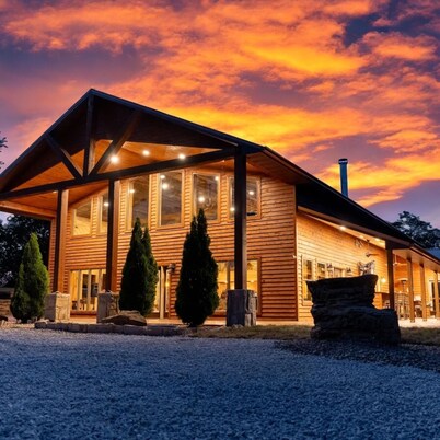 Bearshield Lodge