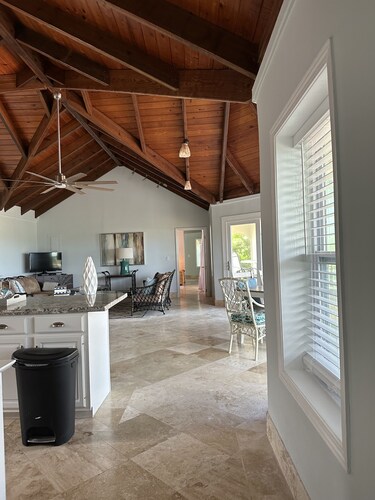 Oceanfront in paradise