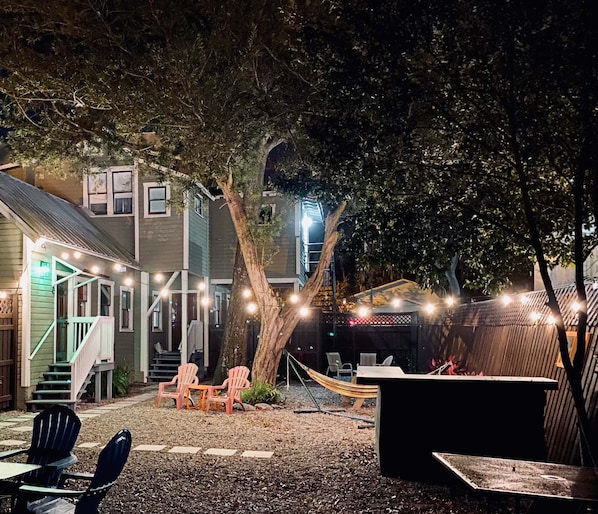 Exterior - The Contemporary (Sanford)