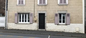 Maison de ville, cour, jardin, à 15 mn de la mer