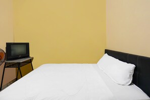 Habitació doble econòmica | Wifi gratuïta i roba de llit 