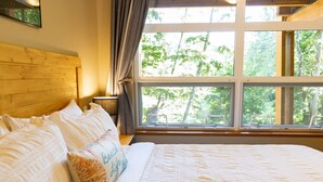 2 室のベッドルーム、旅行用ベビーベッド、WiFi (無料)、ベッドシーツ