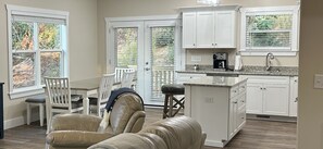 Interior - A Fantastic View Sylva- WCU - Cherokee - Dillsboro-Pet Friendly (Sylva)