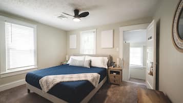 3 間睡房、可攜式嬰兒床、上網、床單