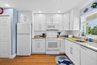 Heart of Flagler Beach,1 Block to Beach-Pet Friendly-Walk Everywhere
