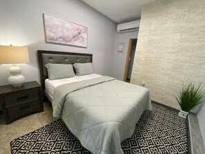 1 室のベッドルーム、WiFi、ベッドシーツ