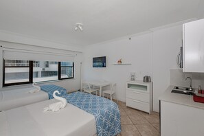 1 soverom, strykejern/-brett, wi-fi (inkludert) og sengetøy